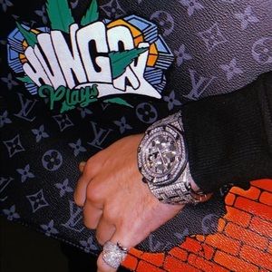 Meet your Posher, Juan